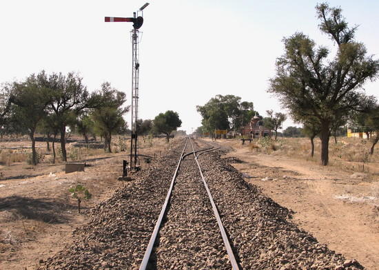 traveltraindesert.jpg